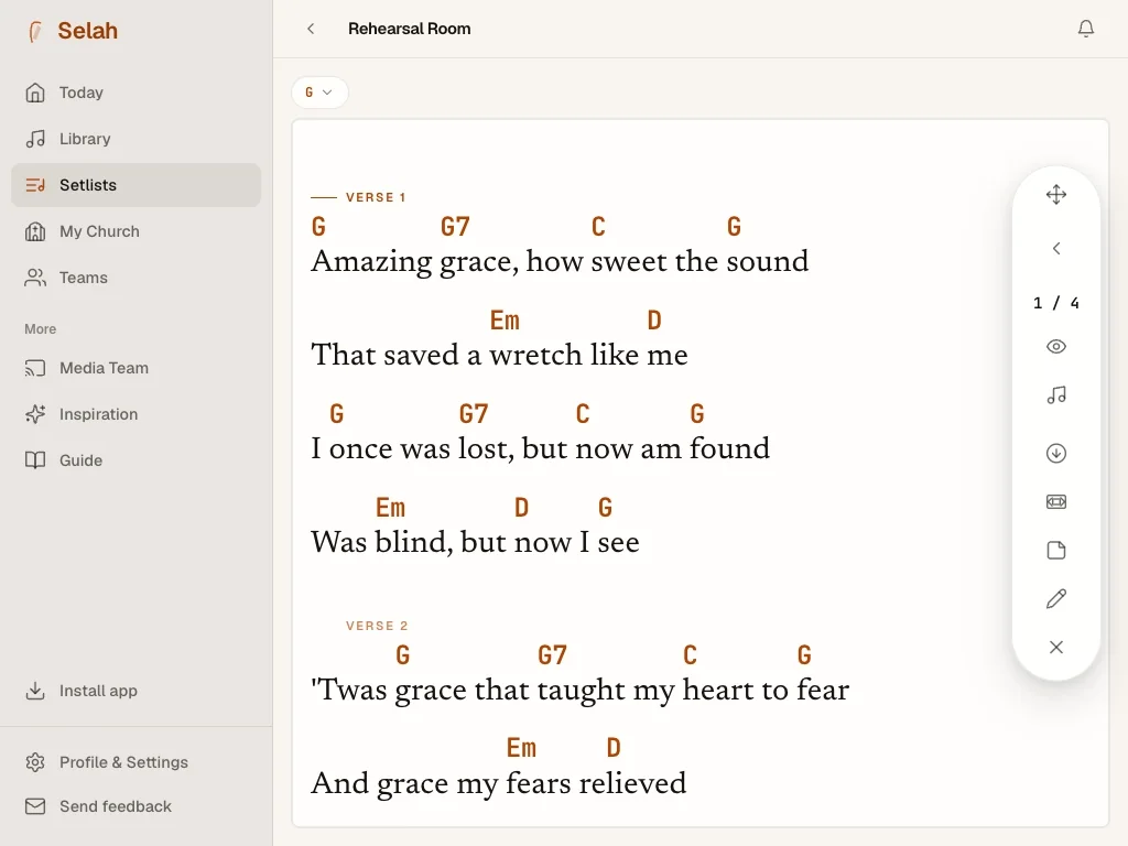 Selah on an iPad: the song changes key and goes from one column to two.